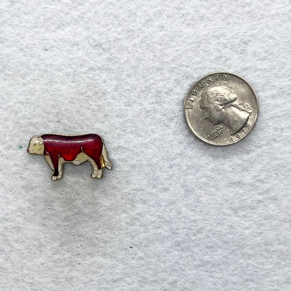 🔮 5/$25 Vintage Red Cow Pin - Picture 3 of 4